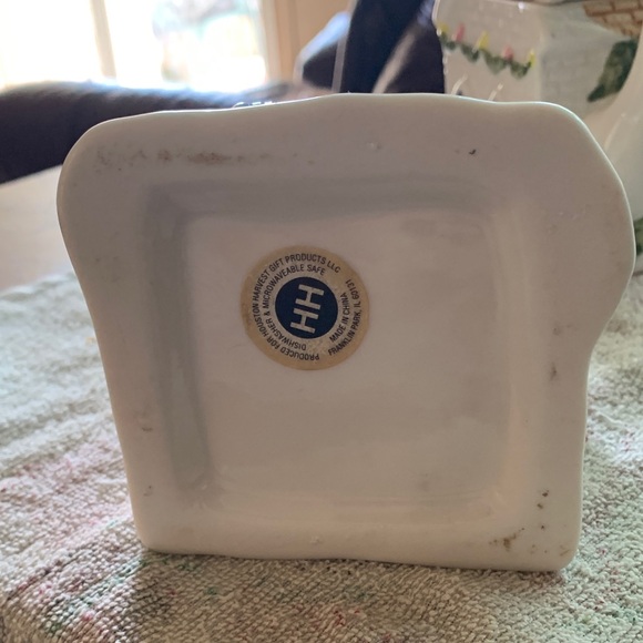 Houston Harvest Christmas Cottage set. Charming Ceramic House Teapot Set Vintage - Picture 2 of 11